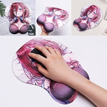 マウスパッド3D おっぱい ふともも 五等分の花嫁中野三玖　アニメキャラクター Amazon | 五等分の花嫁 中野三玖 おっぱいマウスパッドお尻